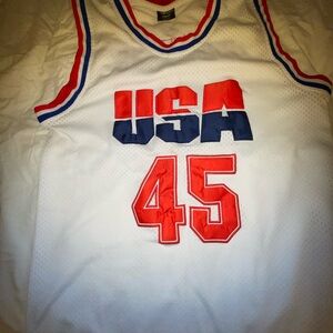 USA trump  White and Red Jersey M